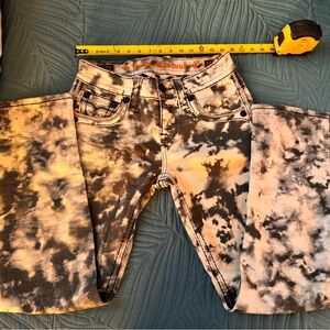 Rock & Republic Black and White Slim Straight Jeans